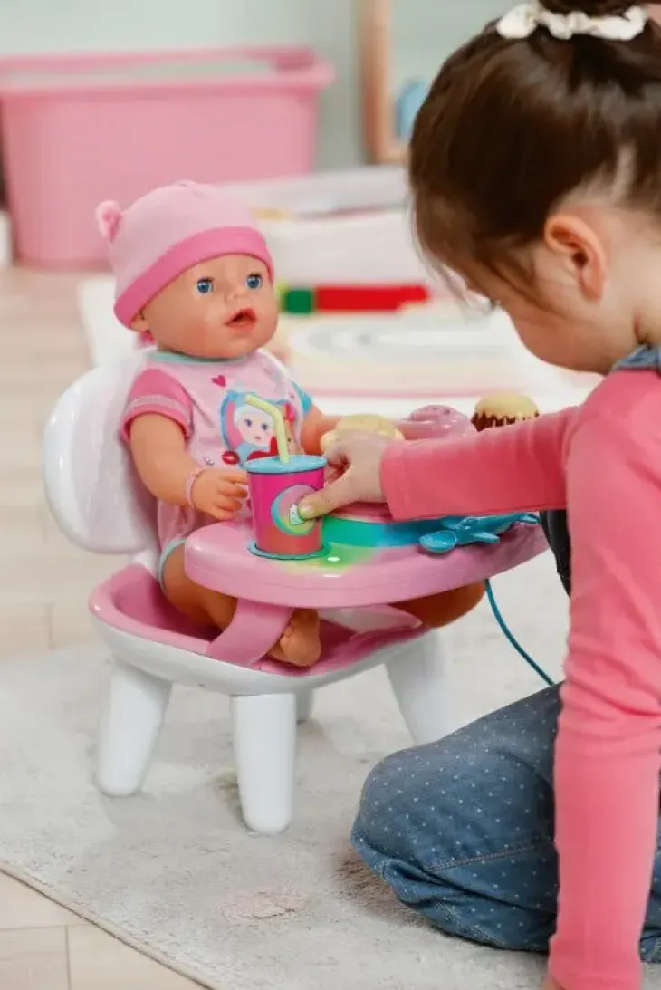 Baby born lounaspöytä