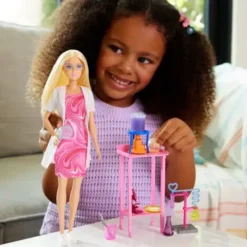 Barbie deluxe tutkija