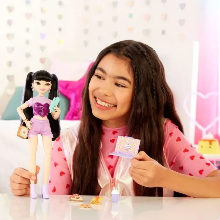 Barbie dream besties renee