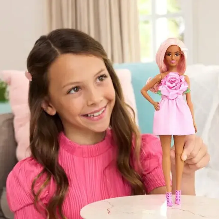 Barbie fashionista 238 pink rose