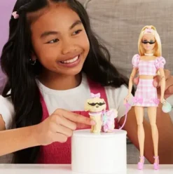 Barbie twinning looks bows