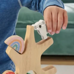 Fisher price puinen tasapainoilu puu