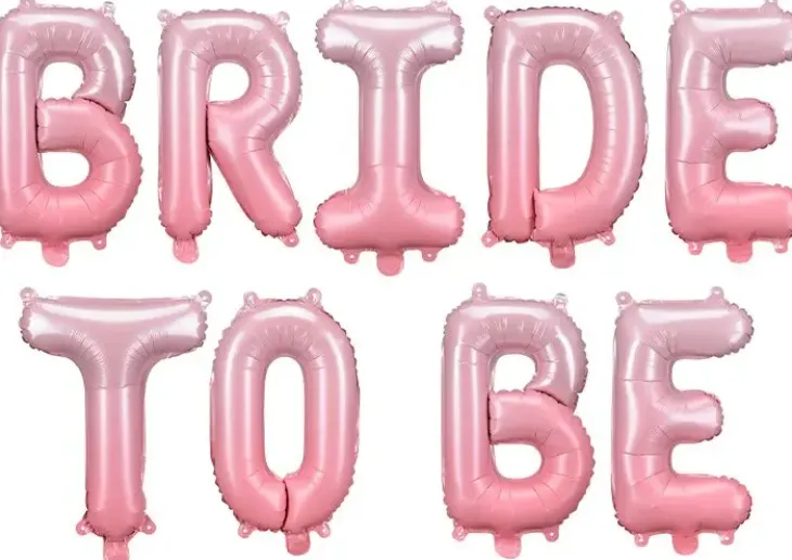 Foliopallo kirjaimet bride to be