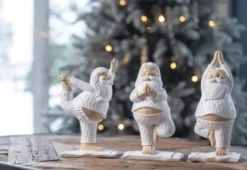 Joogaava pukki kädet ylhäällä 20,5cm