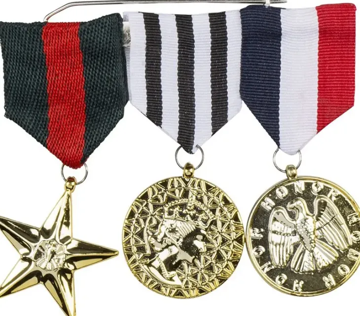 Kunniamitalit rintakoru