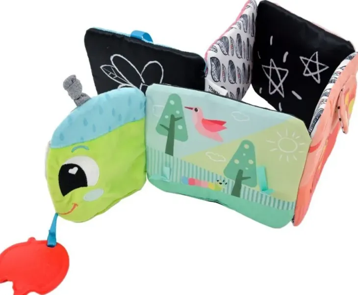 Lamaze toukka pehmokirja