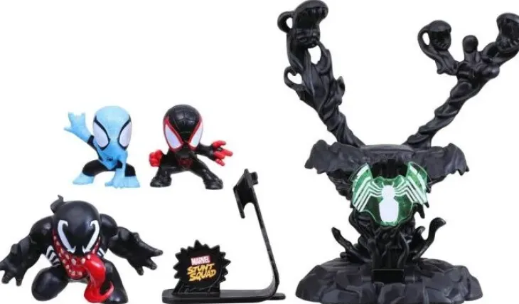 Marvel stunt squad deluxe ultron vs