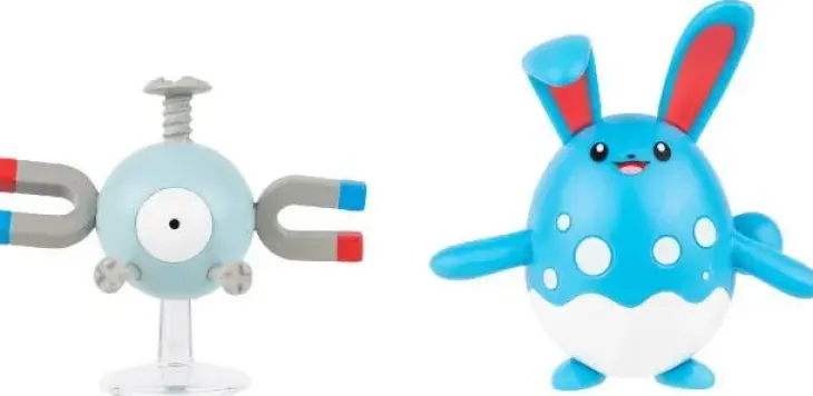 Pokemon battle figure