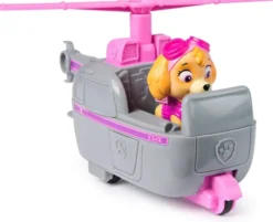 Ryhmä hau kaja ja helikopteri