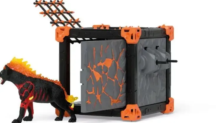 Schleich battlecave lava hyena