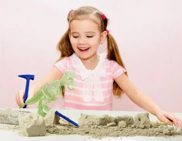 Science4you t-rex glow in the dark