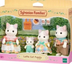 Sylvanian families latte kissaperhe