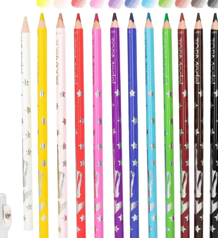 Top model basic colors