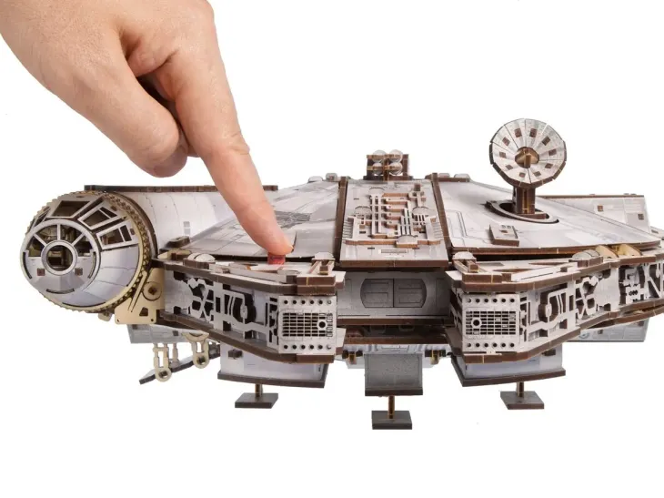 Ugears millenium falcon