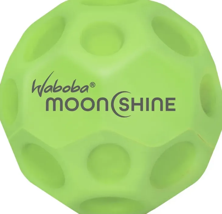 Waboba moonshine pallo