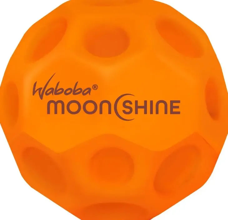 Waboba moonshine pallo